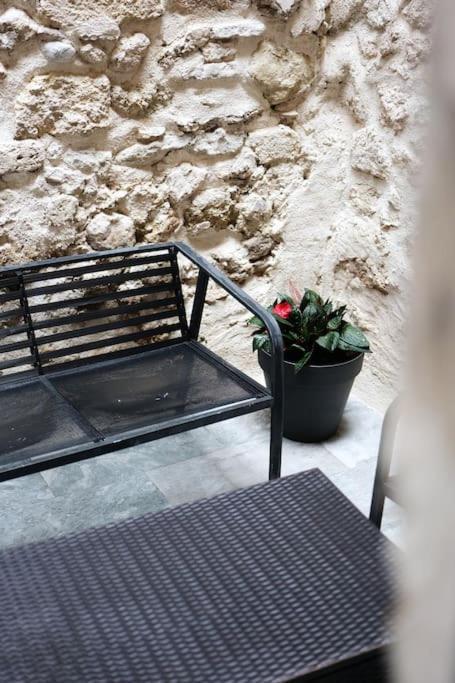 Le Cocon Capestanais Apartment Capestang Bagian luar foto